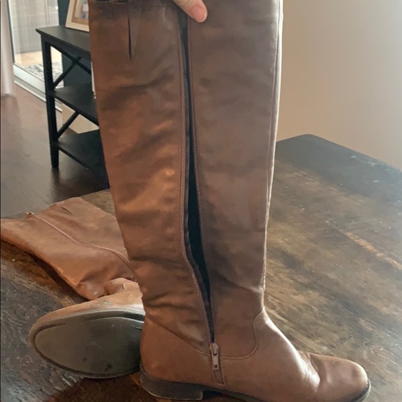 Tall Brown Boots - Picture 4 of 10